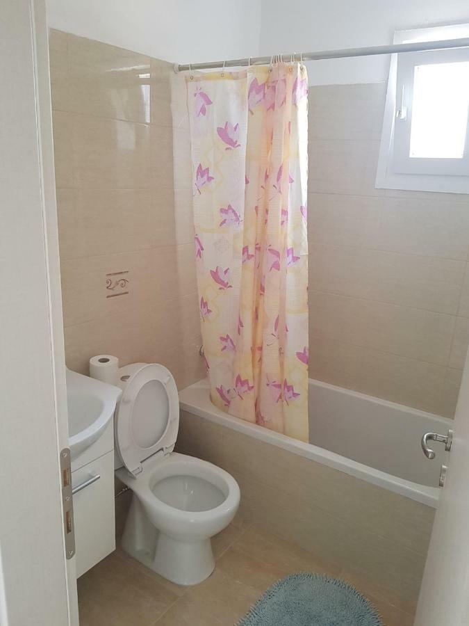 Paphos Apartments エクステリア 写真