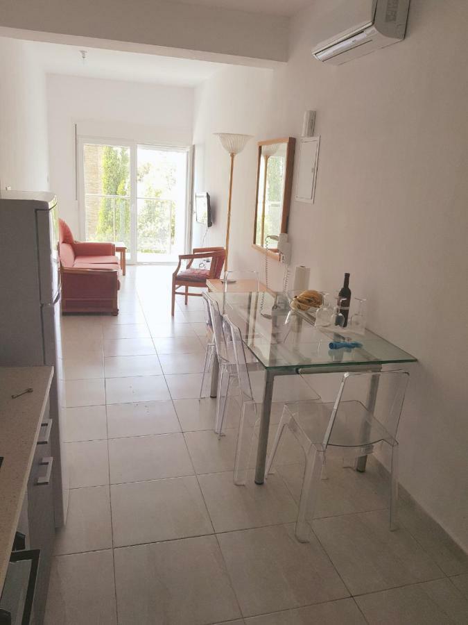 Paphos Apartments エクステリア 写真